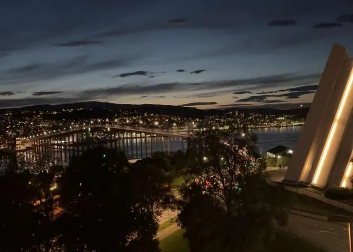 Close To Major Attractions Tromsø